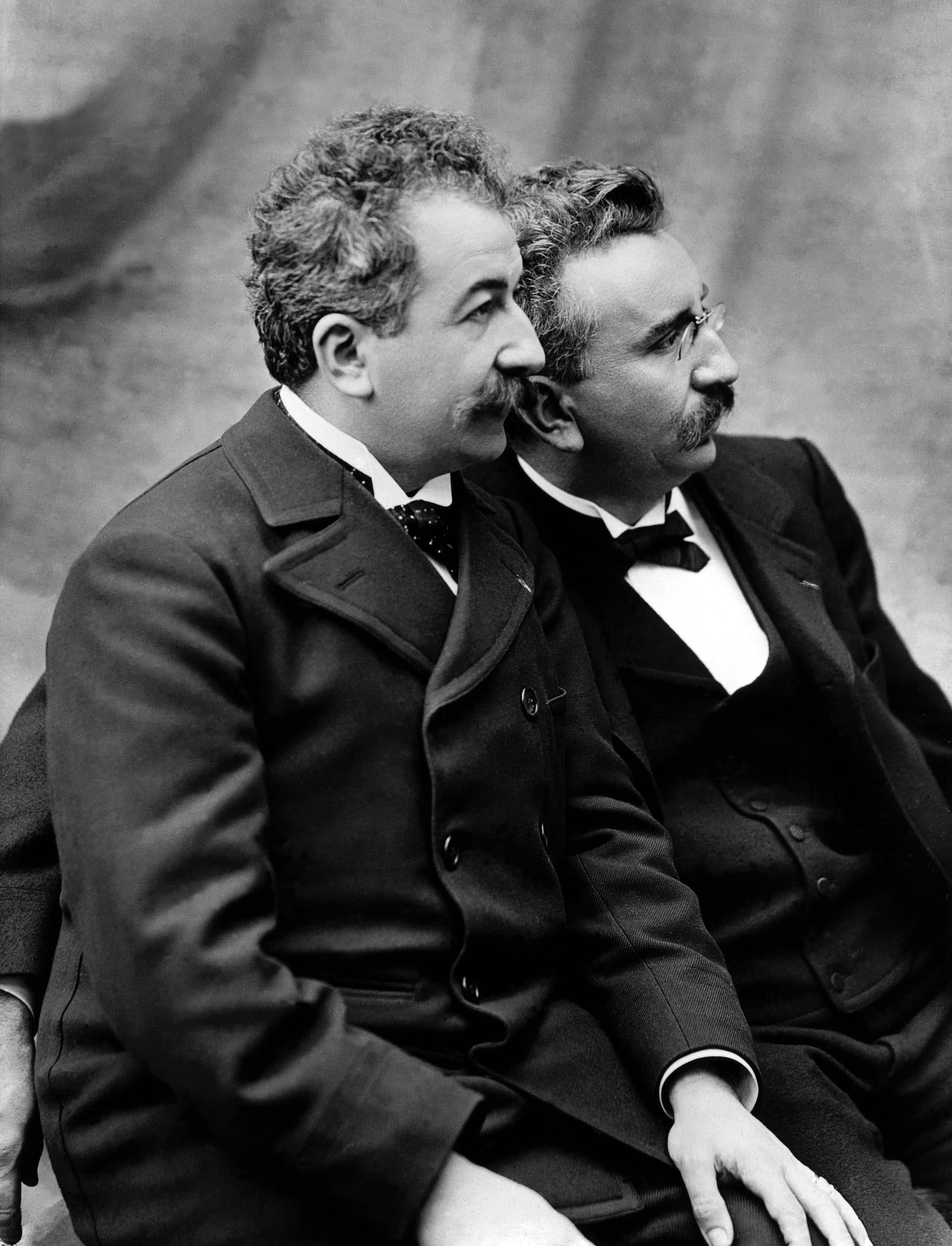 Lumière Brothers - Cinematograph