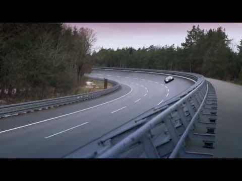 Bugatti Veyron - First Production 400 km/h Car