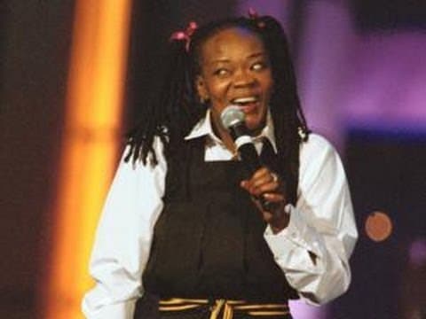 Brenda Fassie - Vulindlela live at the Kora Awards