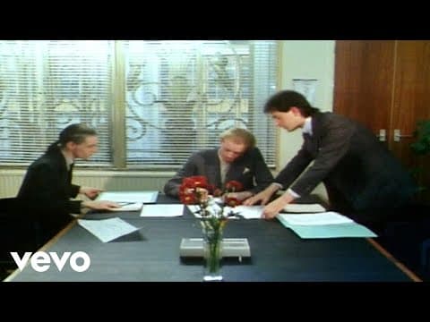 Heaven 17 - Penthouse And Pavement