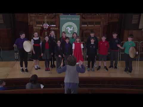 Traditional Manx Song: 'Shiaull Ersooyl' performed by the Bunscoill Ghaelgagh