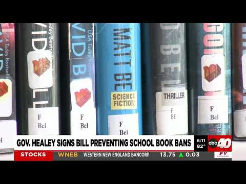 Massachusetts signs a Freedom to Read law