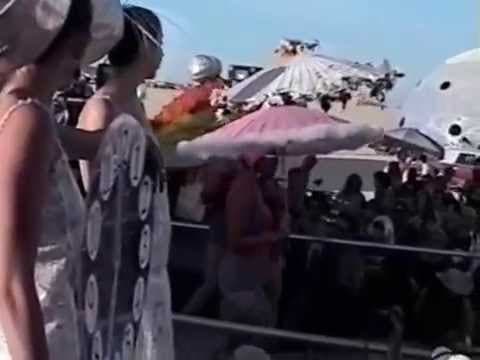 Fashion Show - Wheel of Time, 1999