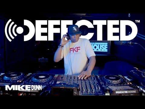 Mike Dunn plays the classics