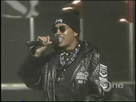 Digital Underground perform on Showtime at the Apollo
