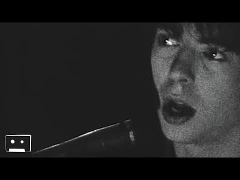 Echo & The Bunnymen - Bedbugs And Ballyhoo