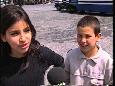 AVS reportage van 14 juli 2000: voorbereiding van de Gentse Feesten / ParaNormica