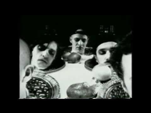 Titãs ＂Eu Não Aguento＂ (Clipe) 1995 - Titãs ＂Eu Não Aguento＂ (Clipe) 1995