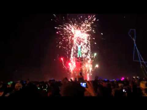 The Man Burns - 2010 (fireworks)
