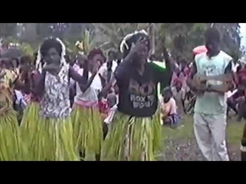 Prime Minister Billy Hilly visits Ranongga Island, 1994