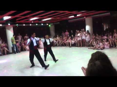 Pink palace dancing