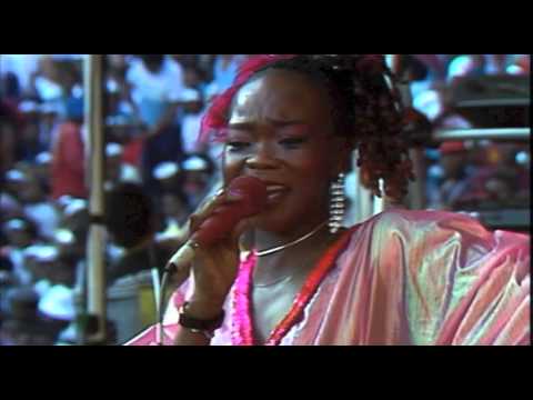 Brenda & The Big Dudes live at Concert in the Park, Ellis Park