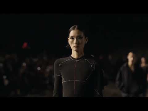 Balenciaga Mud Show - Spring 2023