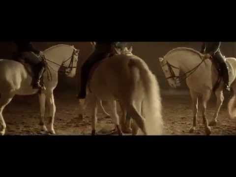 Hermès - Bandanas de soie [Commercial 2014]