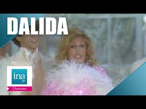 Dalida sings Comme disait Mistinguett on French television