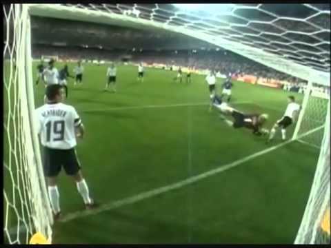 The handball that wasn't - 2002 final