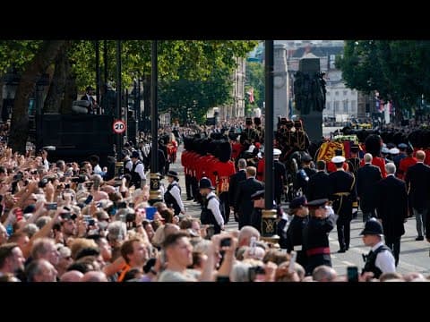 The Queen's Funeral - The Smiles
