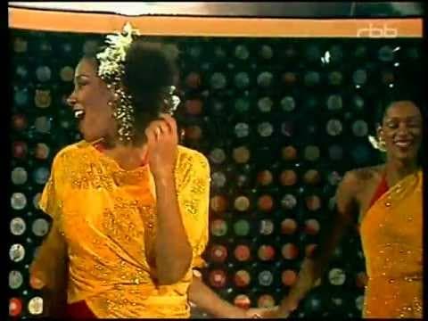 Sister Sledge - Lost in Music