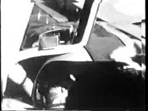 Vintage Porsche commercial (2 of 3)