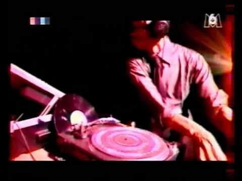 jeff mills live @ la défense paris 1997 decks& TR 909