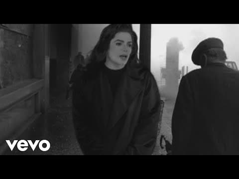 Michael Jackson - "Stranger in Moscow"