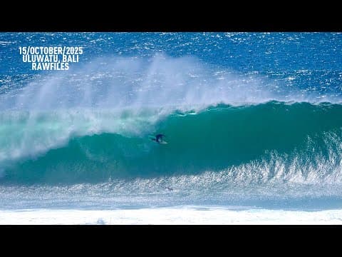 Uluwatu - a long-period swell on the Bukit