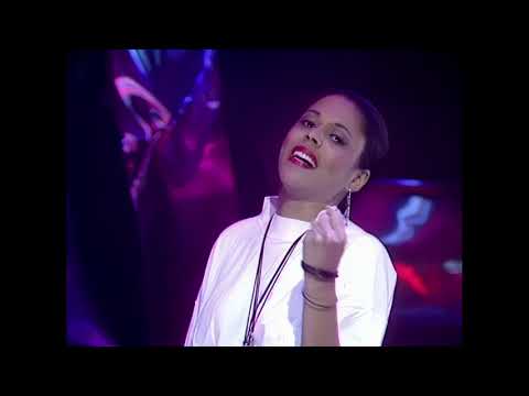Crystal Waters - Gypsy Woman, live on Top of the Pops