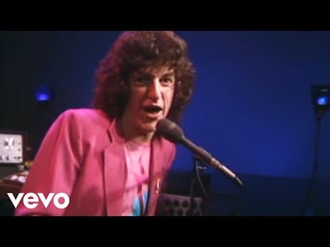 REO Speedwagon - Keep on Loving You (Video Version)
