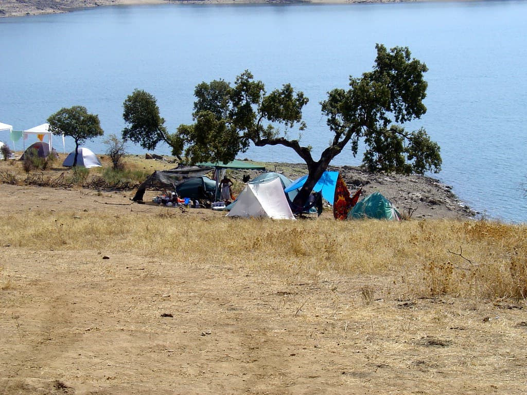 On the way to our camp, second view, Boom 2004