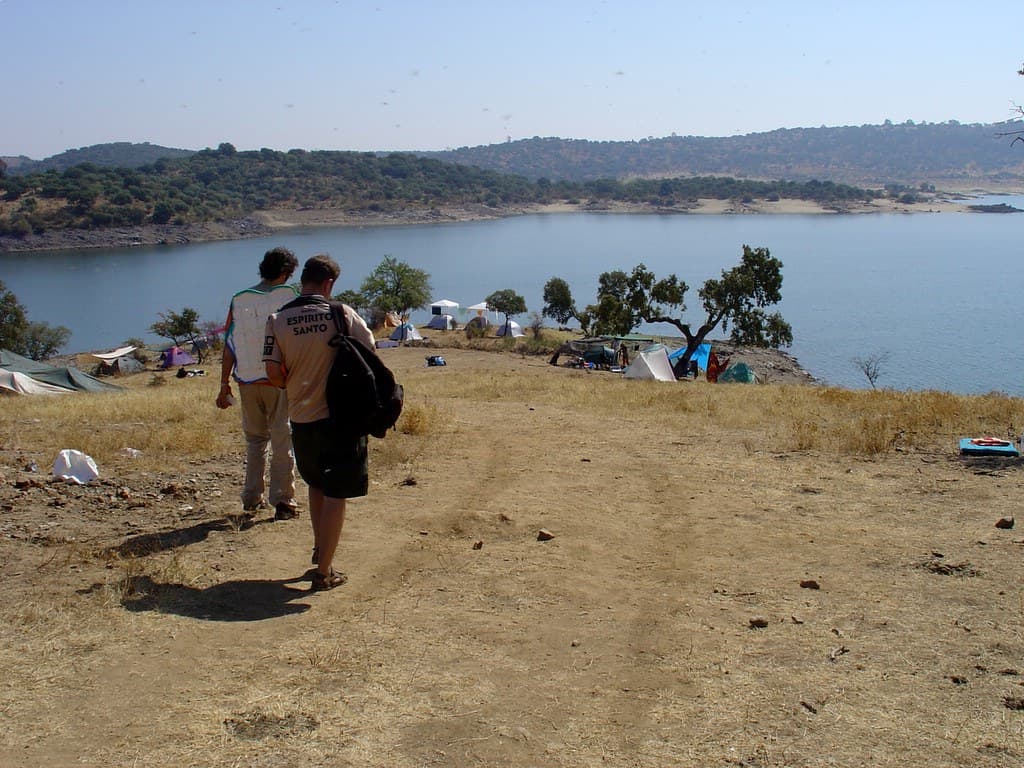 On the way to our camp, third view, Boom 2004