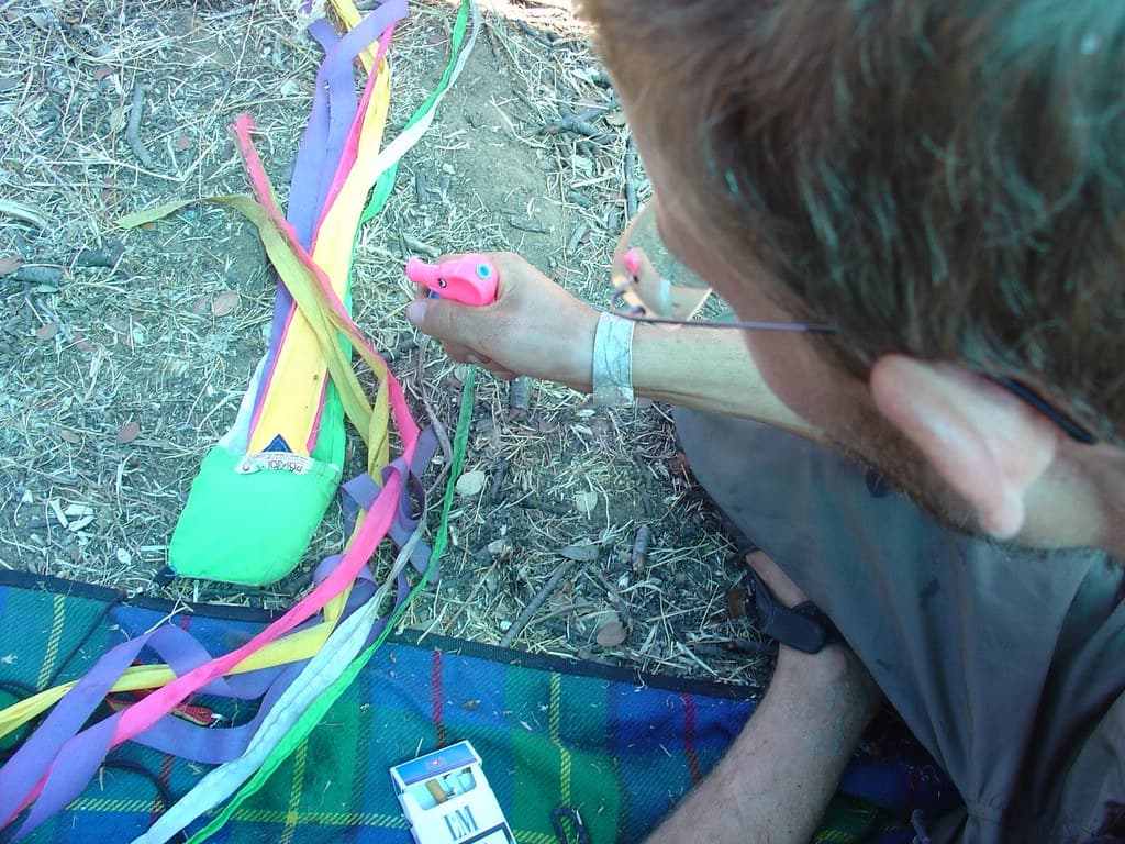 Shooting ants with a watergun, second view, Boom 2004