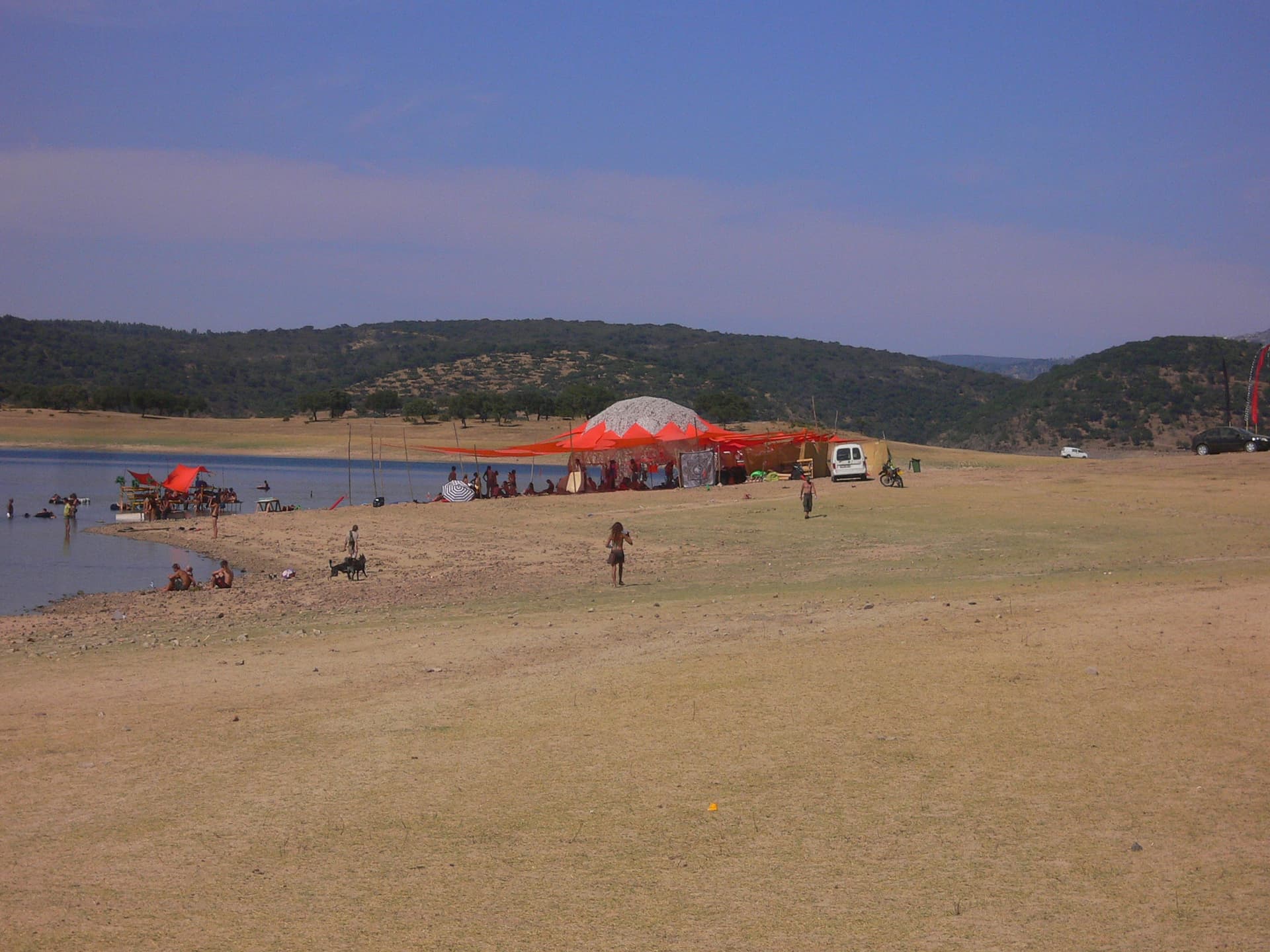 Shaded chill tent at the water's edge, Boom 2006
