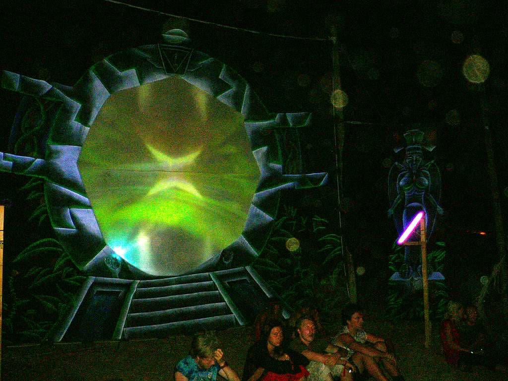 Retina Funk and Cortex VJ installation, Boom 2006