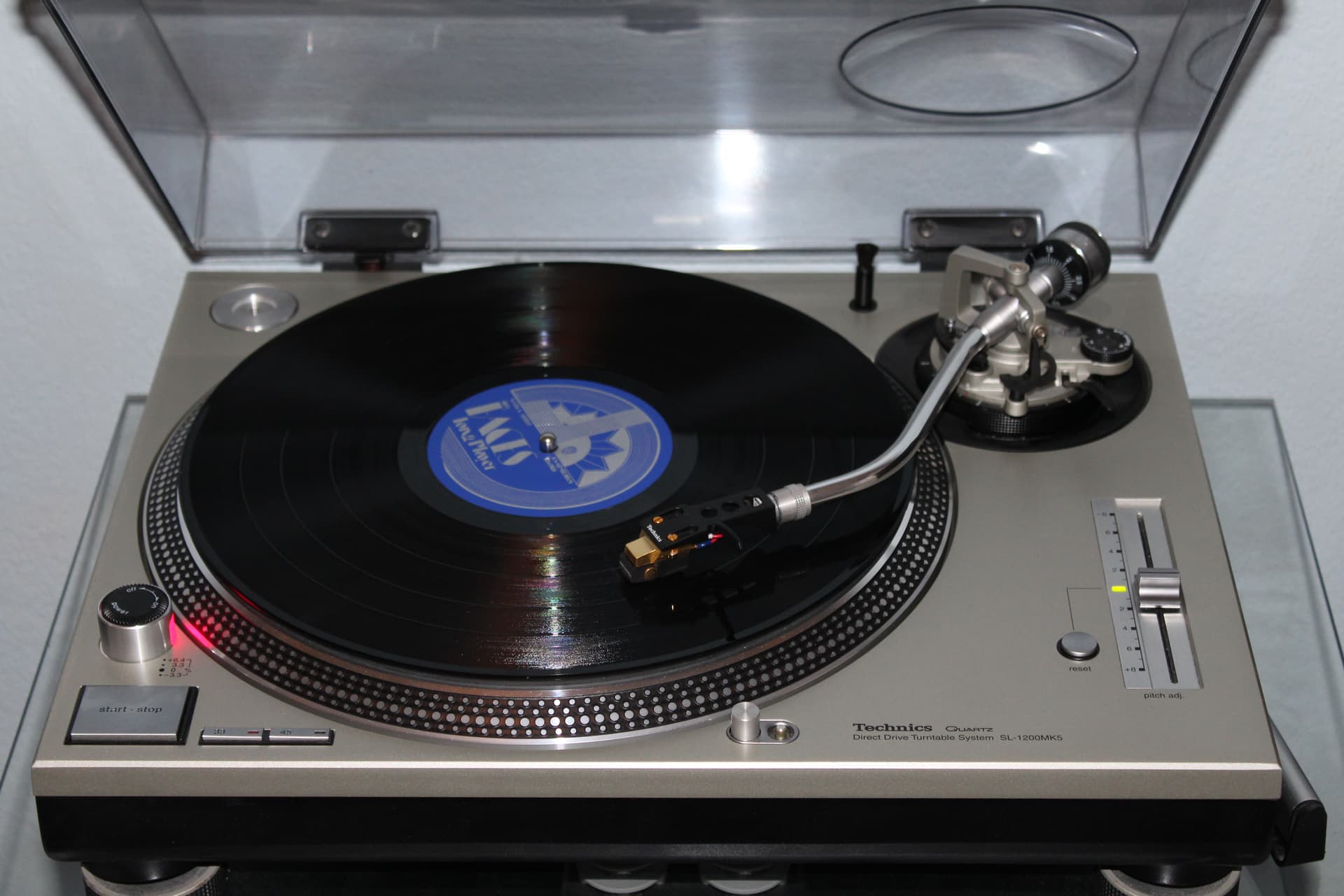 Technics sl-1200 mk5