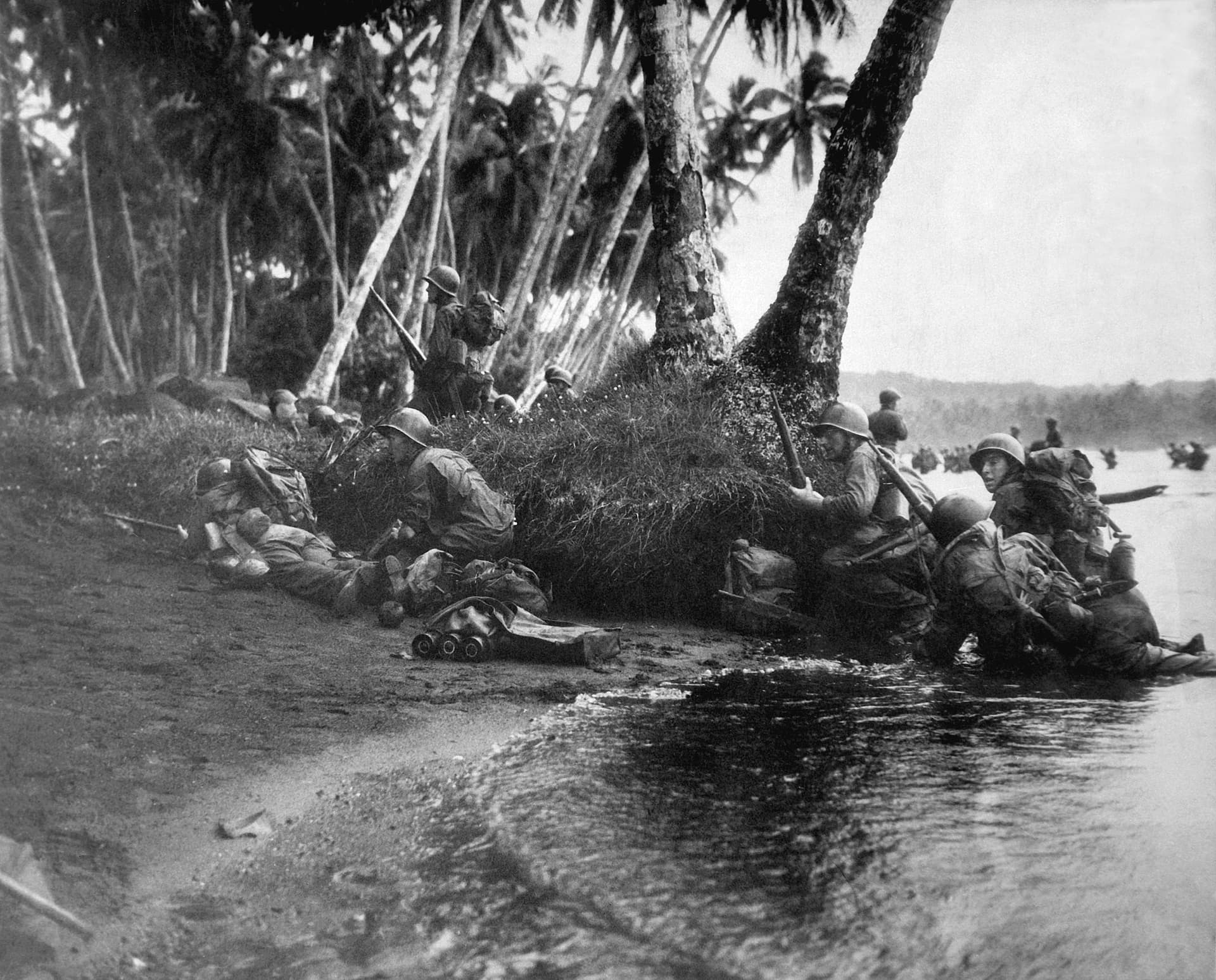 American forces landing at Rendova Island