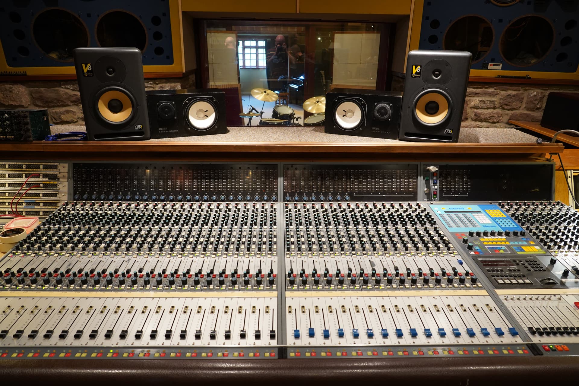 Studio 2 48-track desk (53720747939)