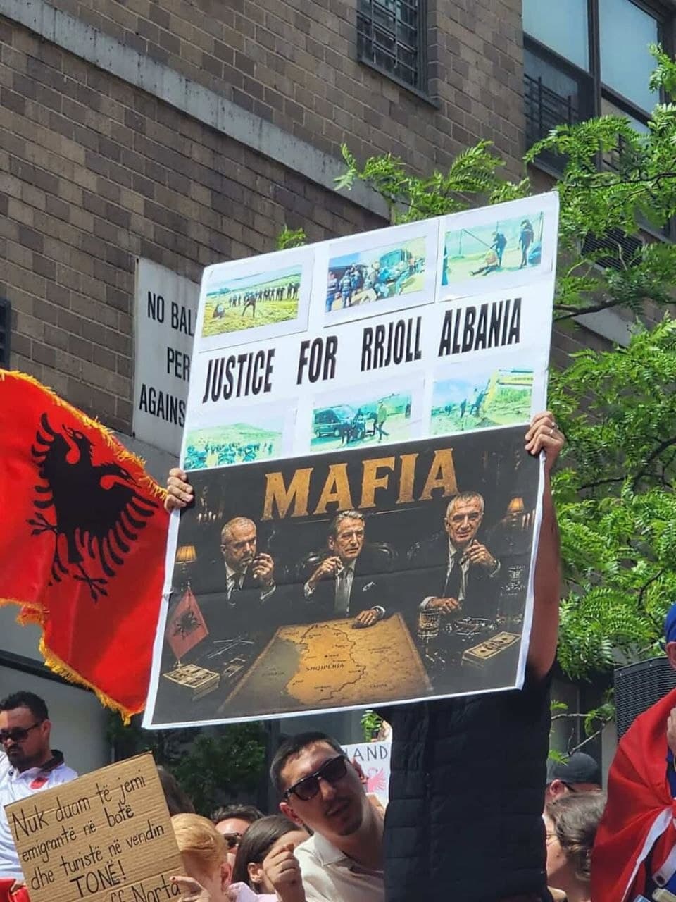 The city that never sleeps spoke Albanian today. 🇦🇱🗽 (4 of 7)