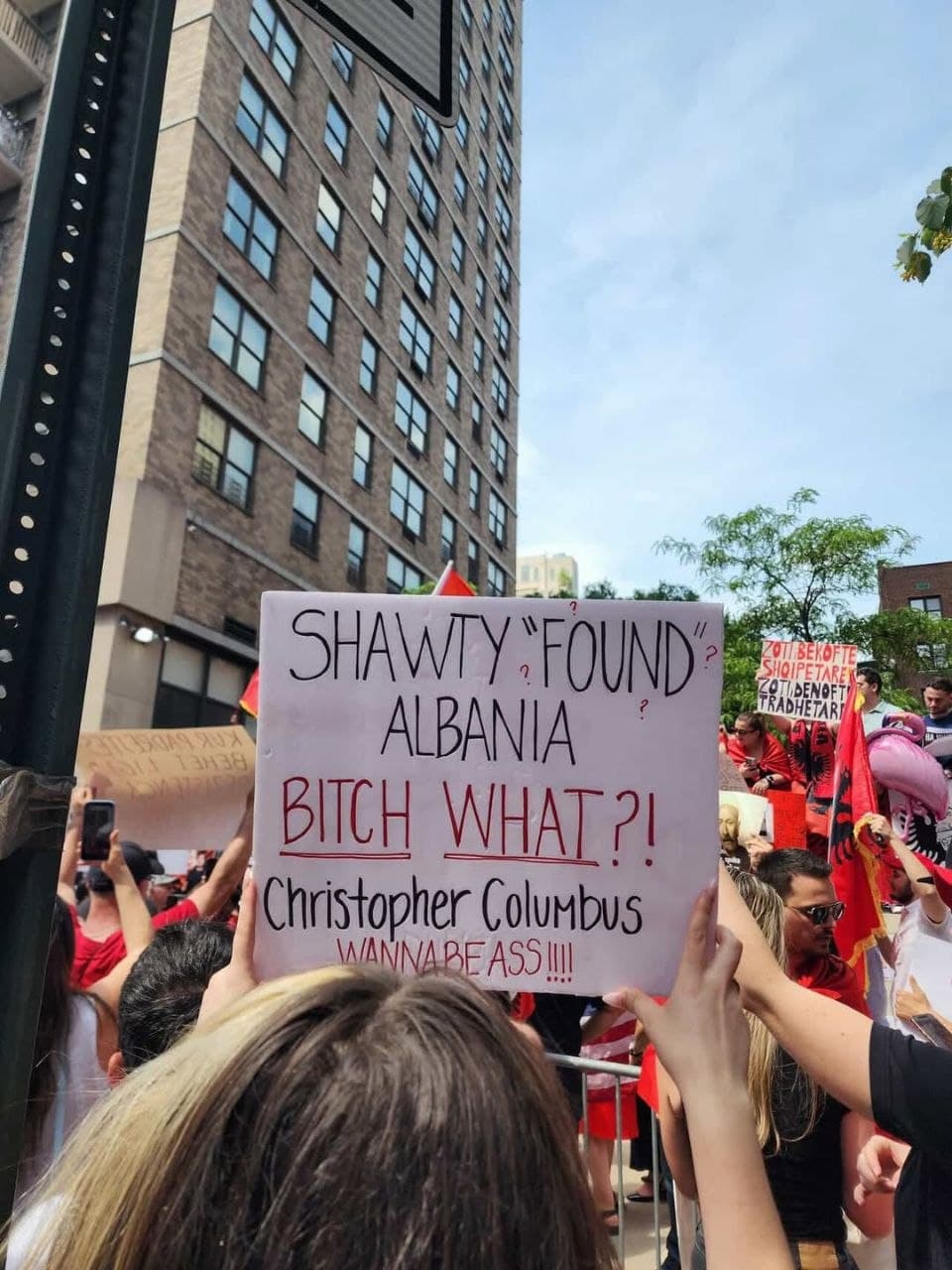 The city that never sleeps spoke Albanian today. 🇦🇱🗽 (6 of 7)