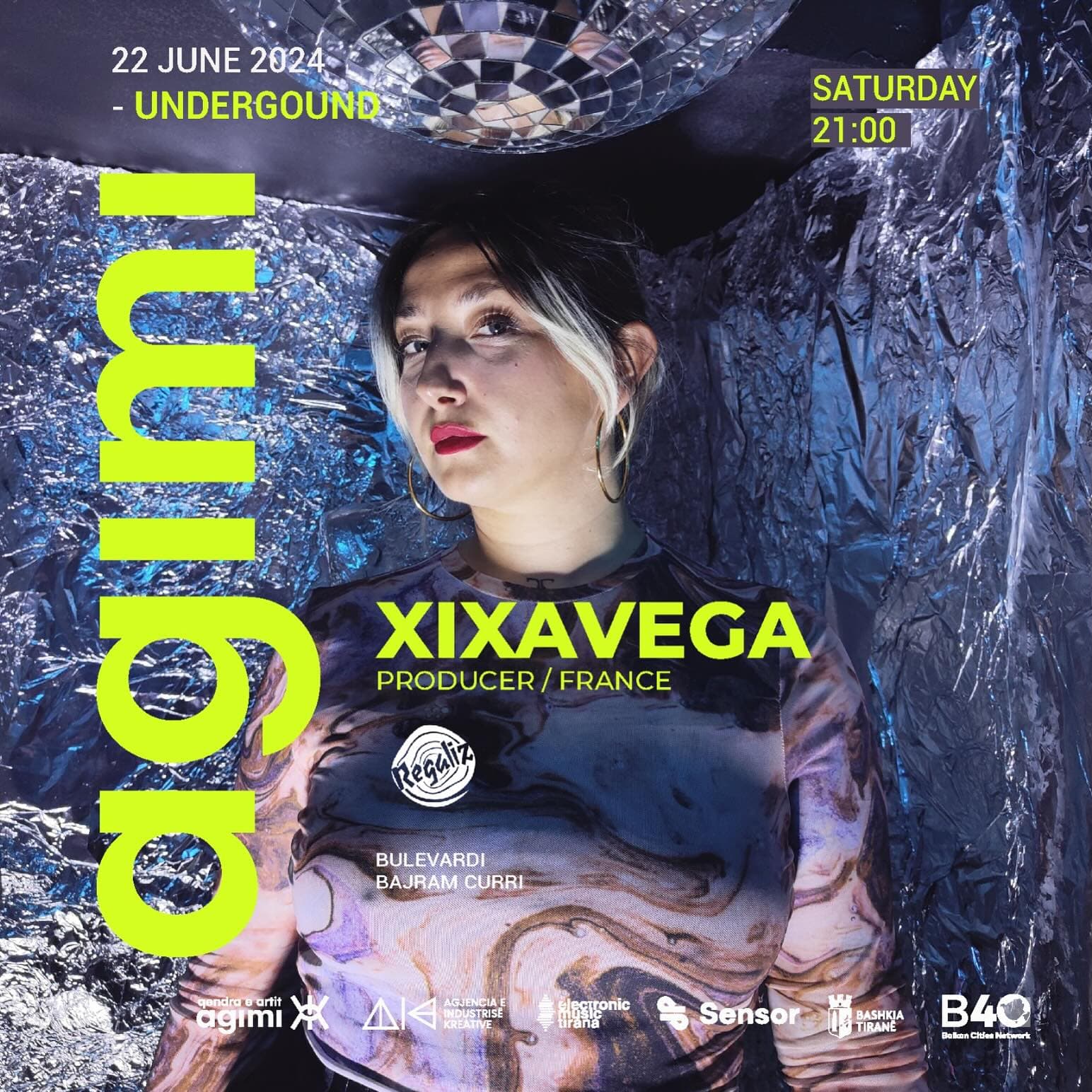 E shtuna flet ndyshe perfomance live XIXAVEGA është producer muzikë elektronik