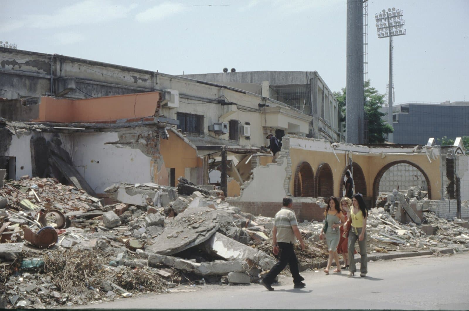 Clearing illegal buildings by the Qemal Stafa stadium