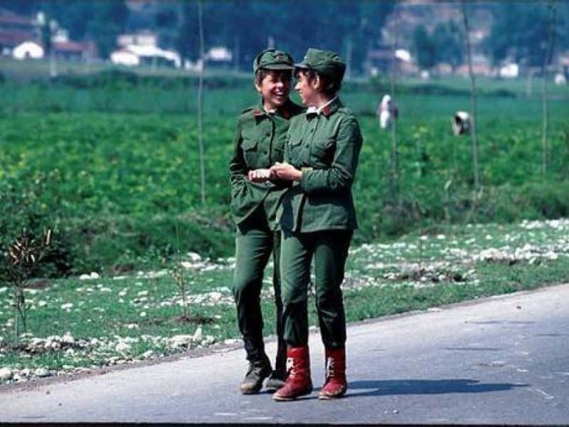 Albanian women in uniform