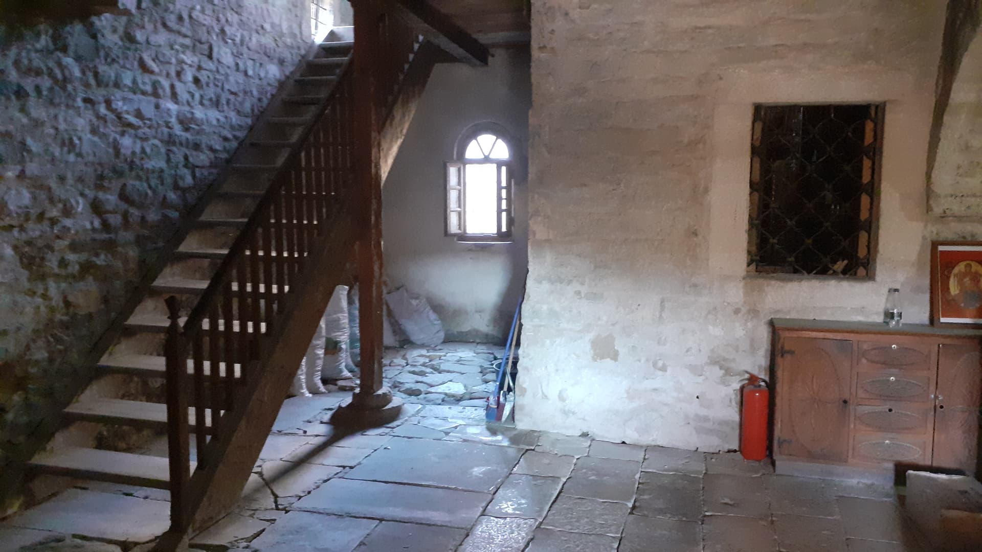 Ardenica Monastery, interior