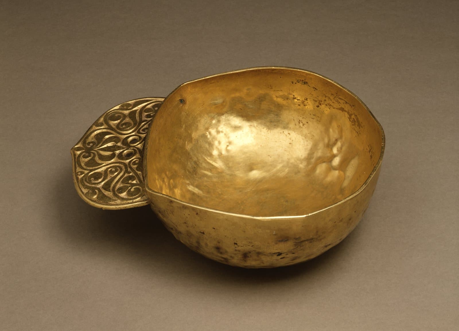 Drinking bowl from the Vrap treasure