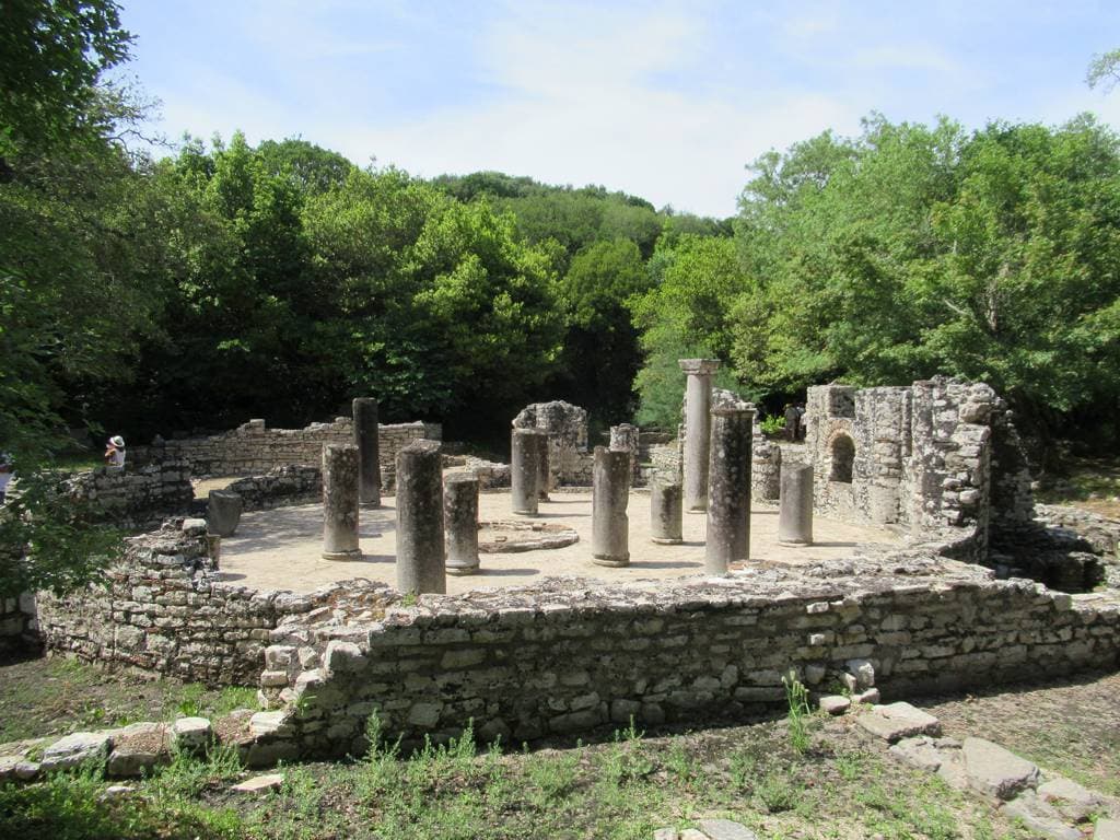 Butrint Baptistery mosaic, animal and bird motifs