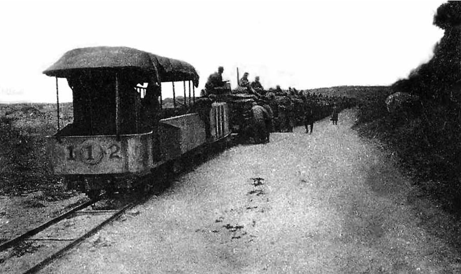 Austro-Hungarian generator train on the Albanian 700 mm network