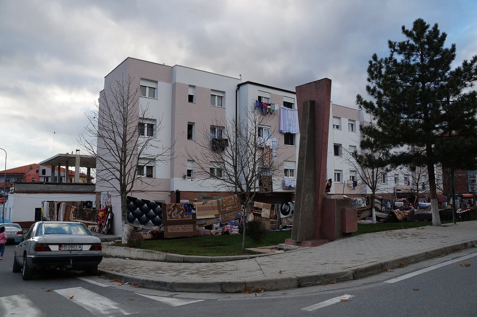 Houses and monument in the centre of Krumë