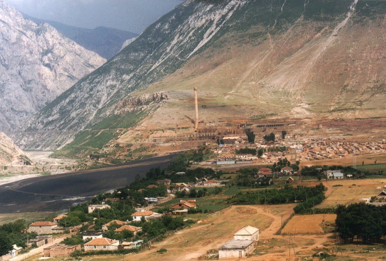 Refugee camp on the old mine workings at Kukës