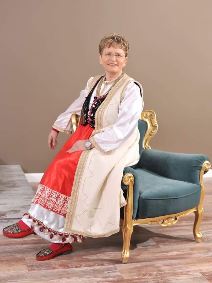 Labëria regional folk costume
