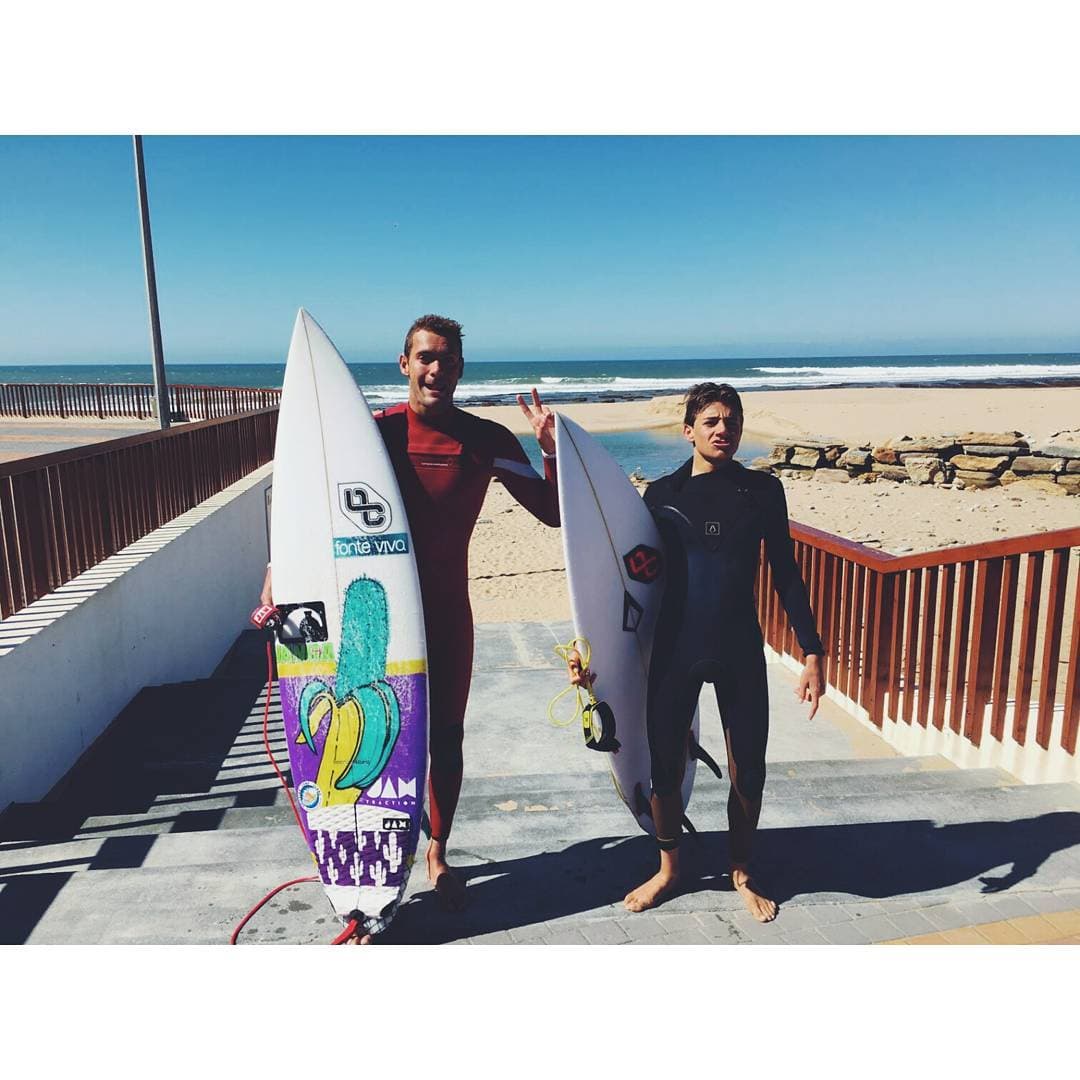 Getting the good vibez going with my hommie @neco_pyrrait, for the comp this weekend in…
