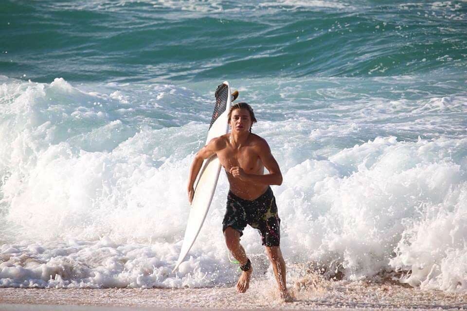 Finally some solid swell on the way for the islands 🌊